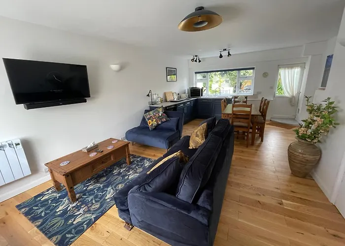 Close To Sea And South Downs National Park - Sompting
